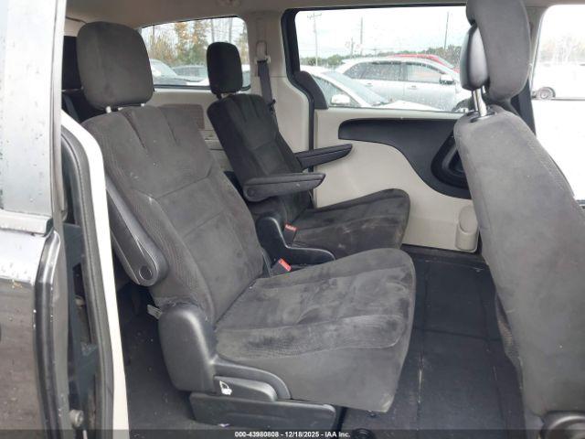 Dodge Grand Caravan Sxt Image 11