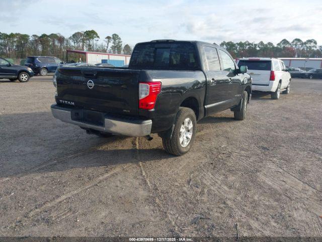 Nissan Titan Sv Image 7