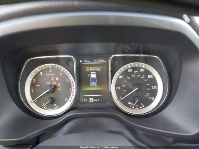 Nissan Titan Sv Image 13