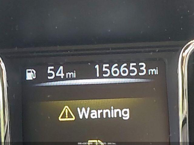 Nissan Titan Sv Image 12