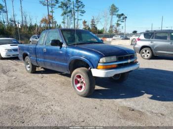  Salvage Chevrolet S-10