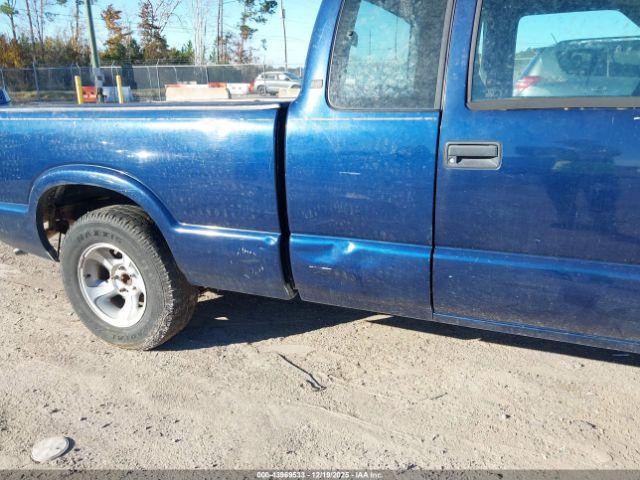 Chevrolet S-10 Ls Fleetside Image 5