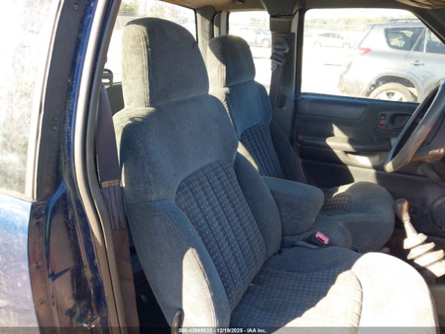 Chevrolet S-10 Ls Fleetside Image 7