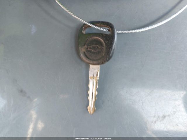 Chevrolet S-10 Ls Fleetside Image 6