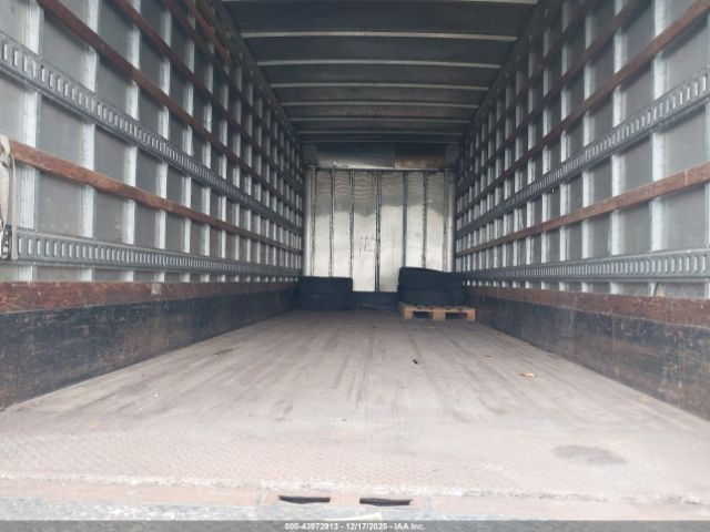 International 4000 4300 Image 13