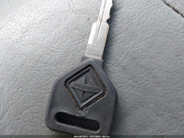 International 4000 4300 Image 6