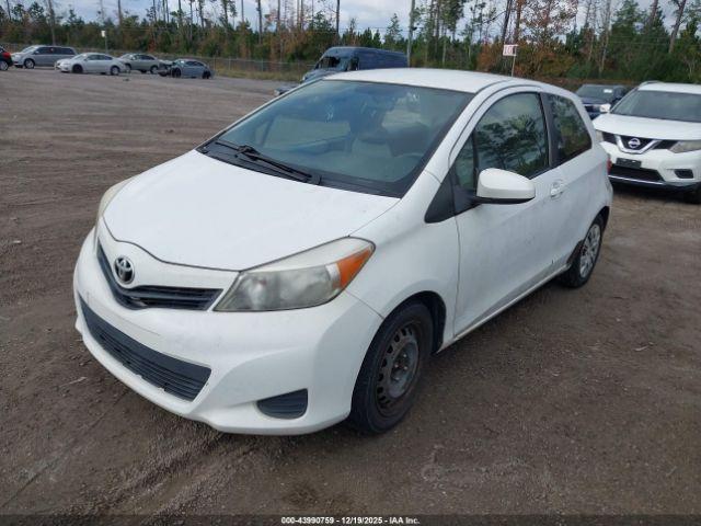 Toyota Yaris Image 11