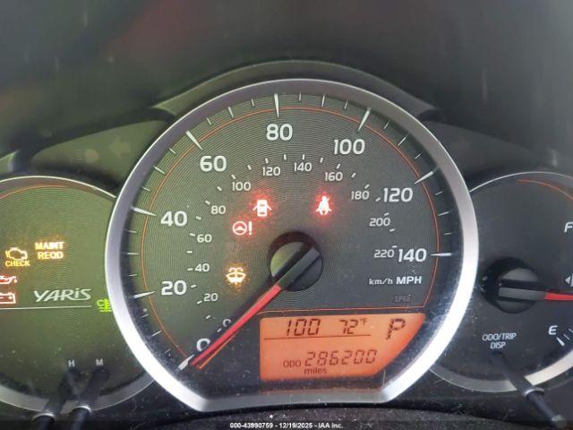 Toyota Yaris Image 3