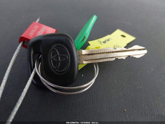 Toyota Yaris Image 10