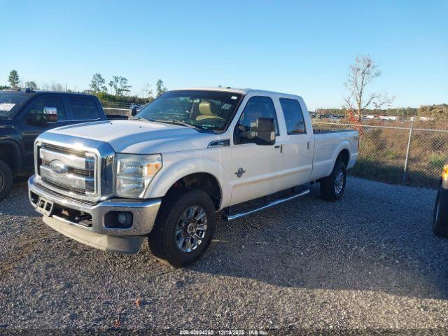 Ford F-350 Lariat Image 2