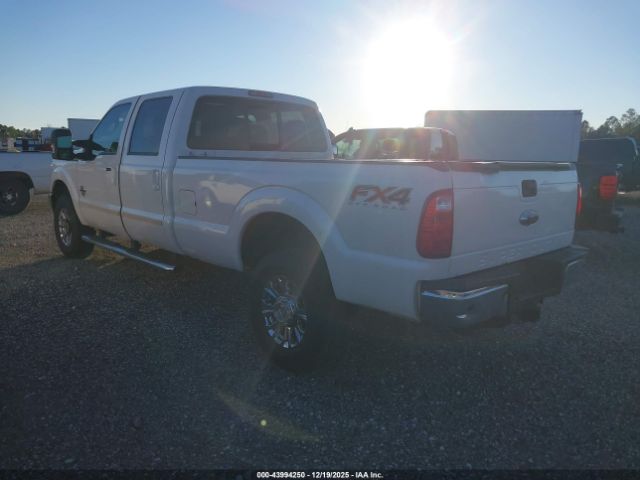 Ford F-350 Lariat Image 6