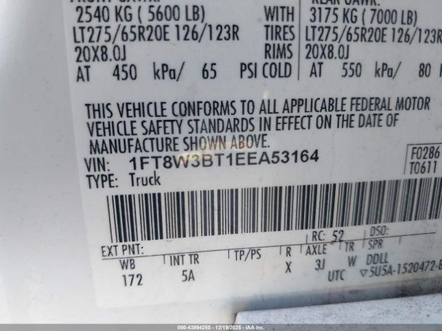 Ford F-350 Lariat Image 12