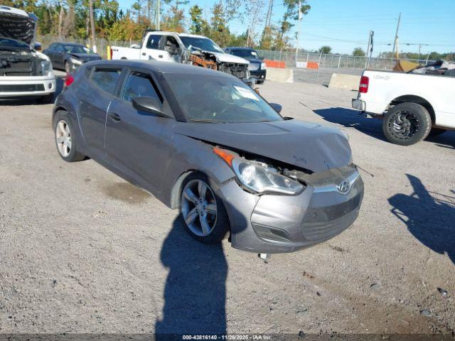  Salvage Hyundai VELOSTER