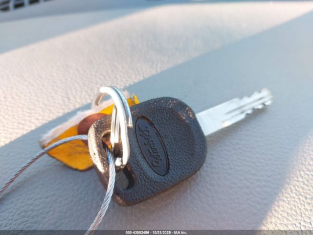 Peterbilt 579 Image 2