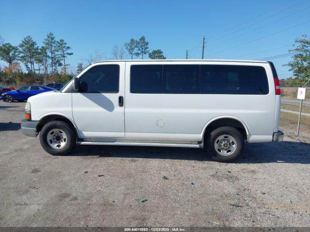 Chevrolet Express Lt Image 6