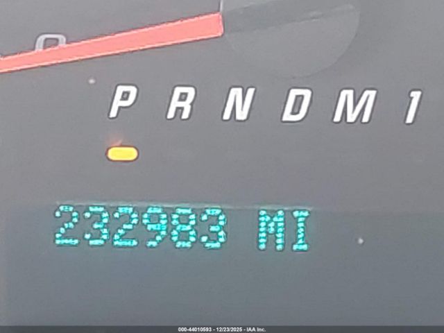 Chevrolet Express Lt Image 10