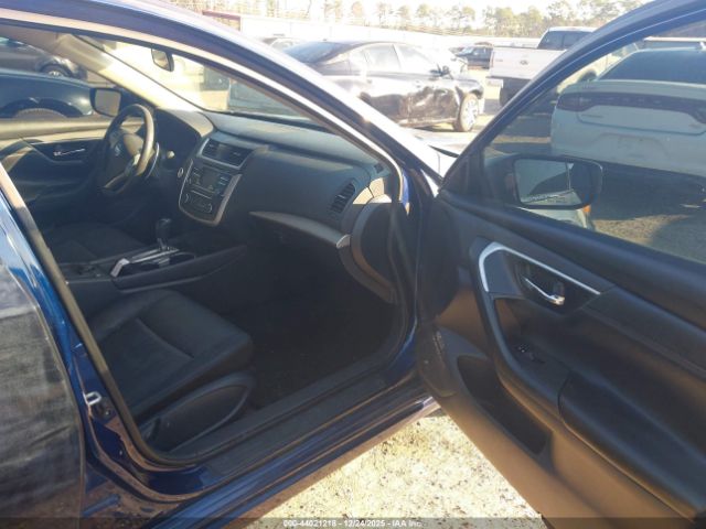 Nissan Altima 2.5 Sr Image 4