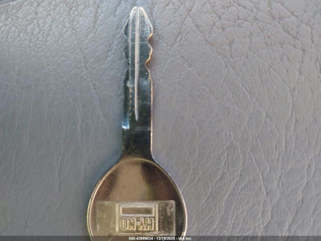 Freightliner M2 106 Medium Duty Image 6