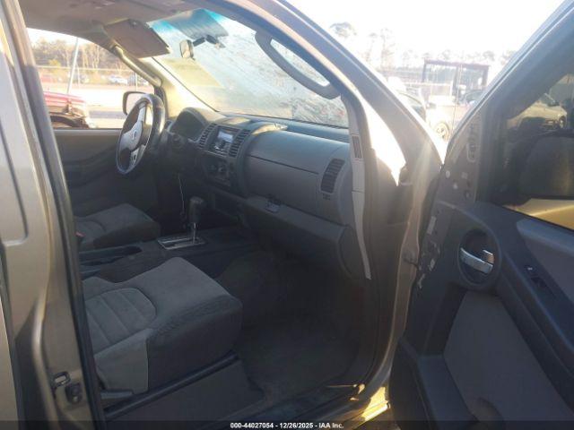 Nissan Xterra S Image 4