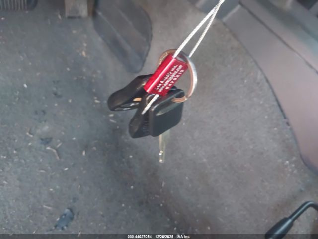 Nissan Xterra S Image 11