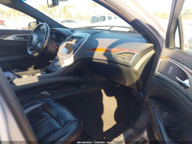 Lincoln MKZ Select Image 3