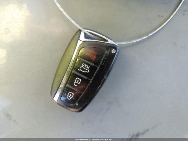 Hyundai SANTA FE 2.0l Turbo Image 9