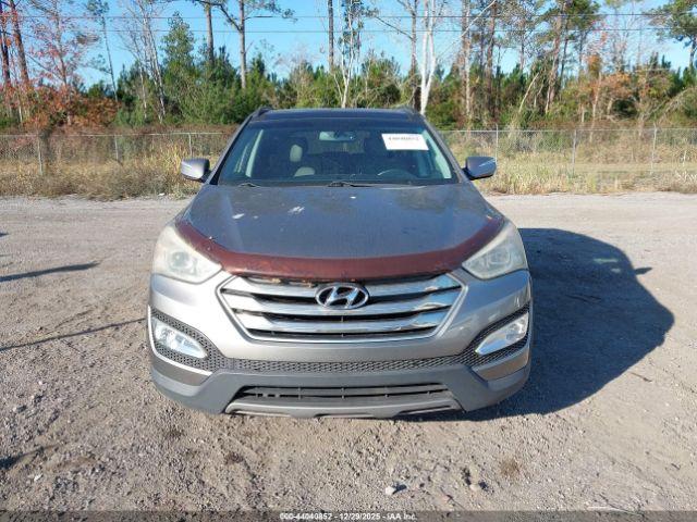 Hyundai SANTA FE 2.0l Turbo Image 11