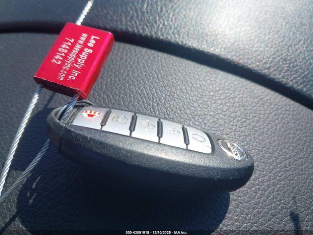 Nissan Altima 2.5 S Image 10