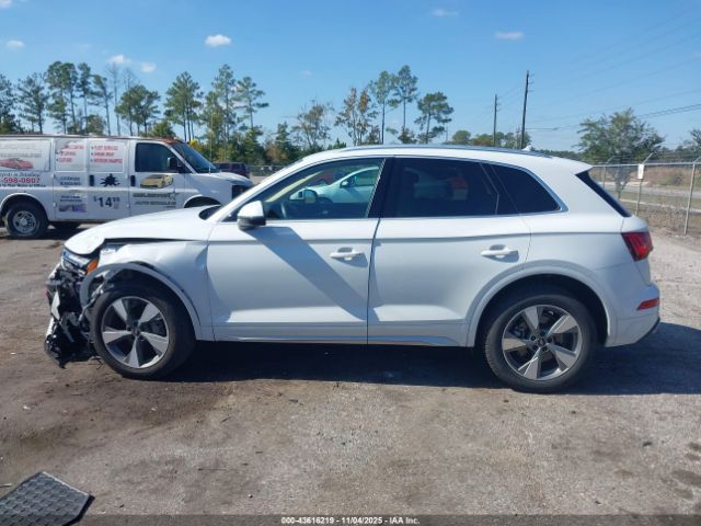 Audi Q5 Premium 40 Tfsi Quattro S Tronic Image 11