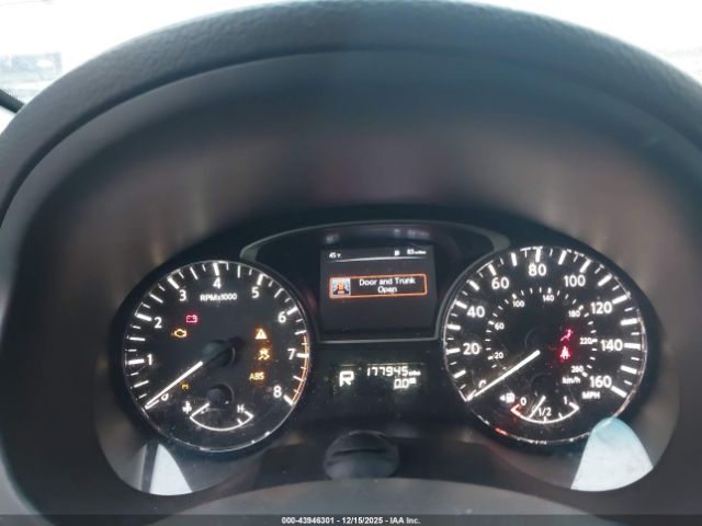 Nissan Altima 2.5 S Image 8