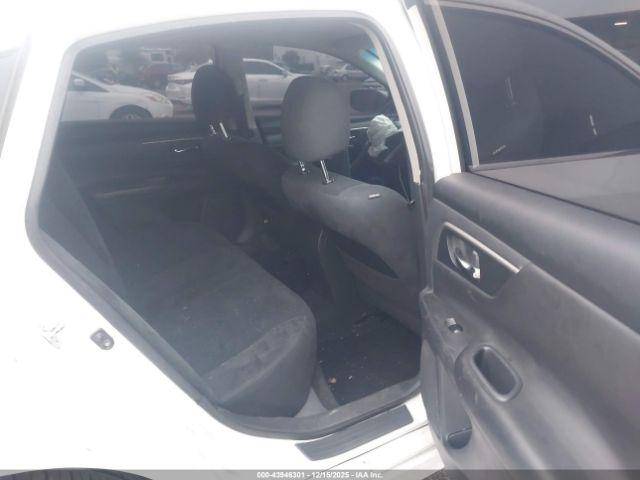 Nissan Altima 2.5 S Image 7