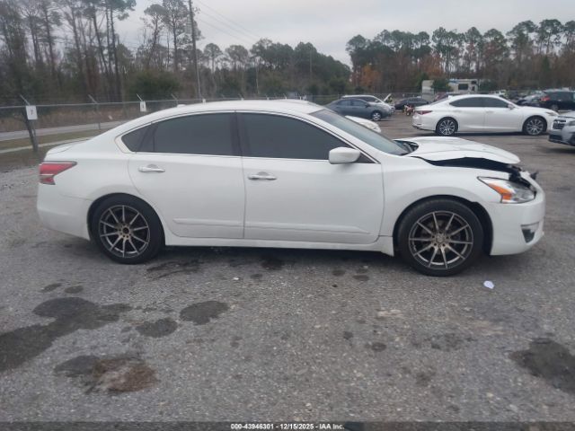 Nissan Altima 2.5 S Image 11