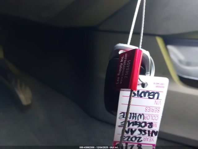 Nissan Rogue S Fwd Image 12