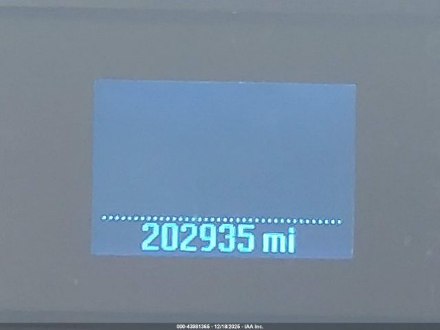 Ford F-350 Xl Image 5