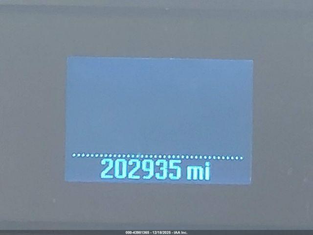 Ford F-350 Xl Image 5