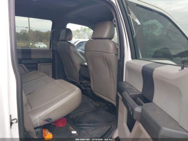 Ford F-350 Xl Image 12