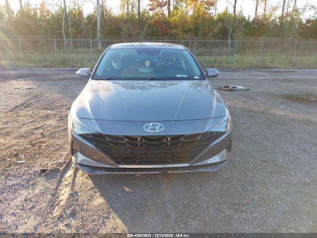 Hyundai ELANTRA Se Image 13
