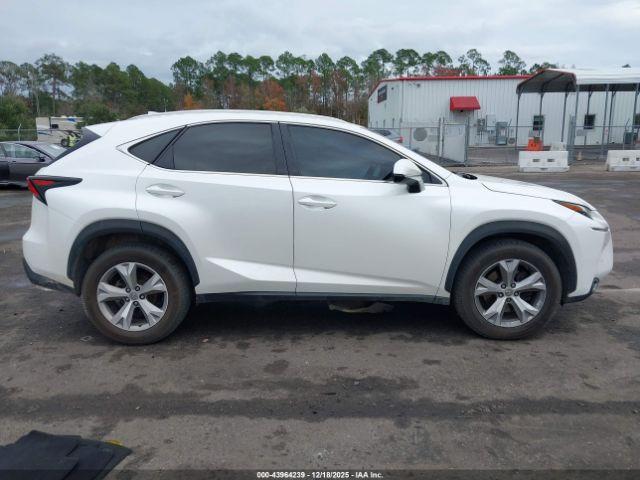 Lexus NX Image 12