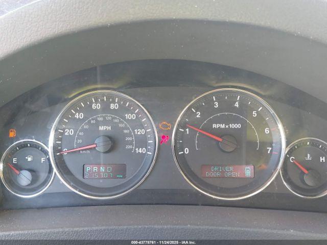 Jeep Grand Cherokee Laredo Image 11