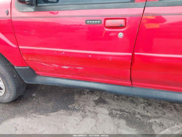 Ford Explorer Image 11