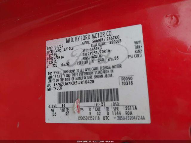 Ford Explorer Image 7