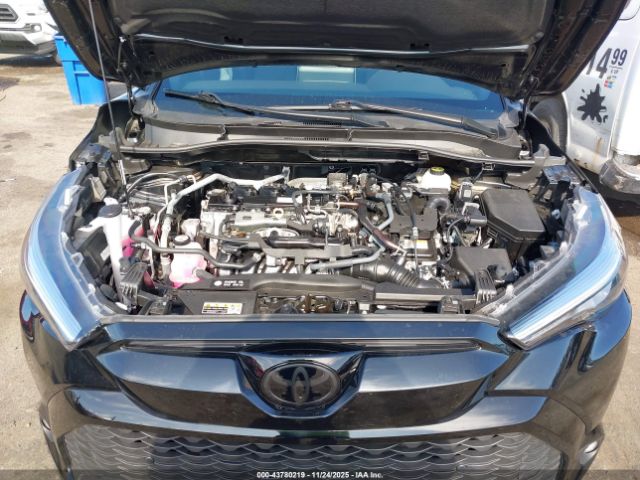 Toyota Corolla Xse Image 10