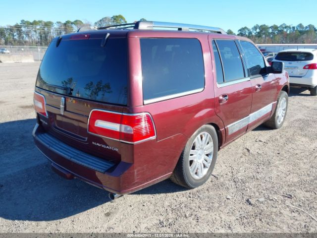 Lincoln Navigator Image 3