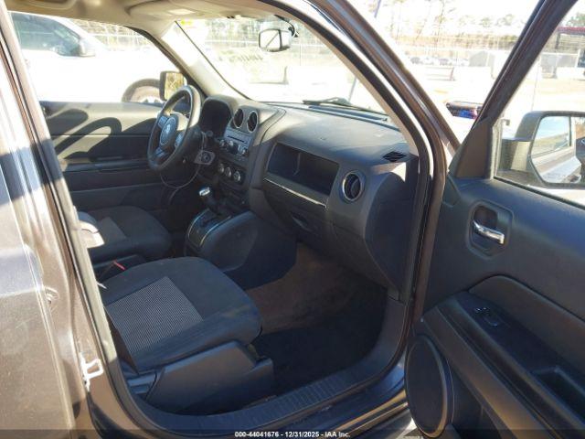 Jeep Patriot Sport Image 5