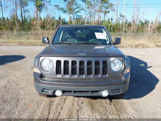 Jeep Patriot Sport Image 2