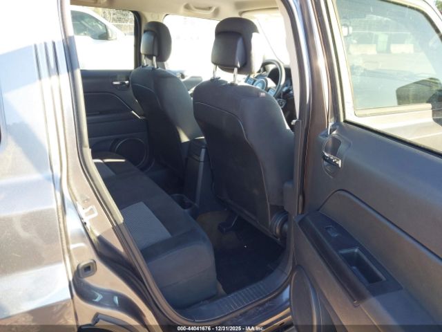 Jeep Patriot Sport Image 8