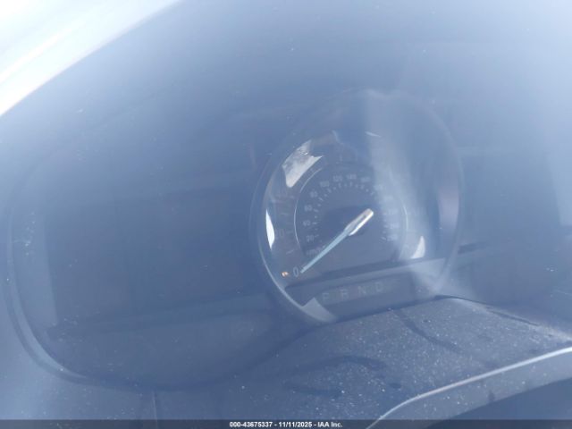 Ford Edge Titanium Image 6