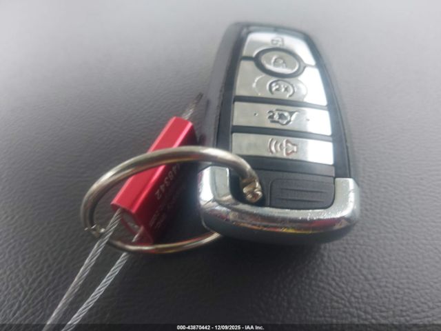 Lincoln Corsair Reserve Image 5