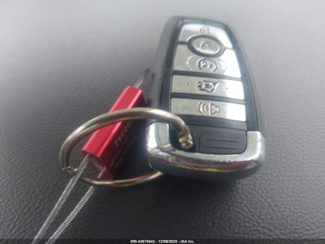 Lincoln Corsair Reserve Image 5