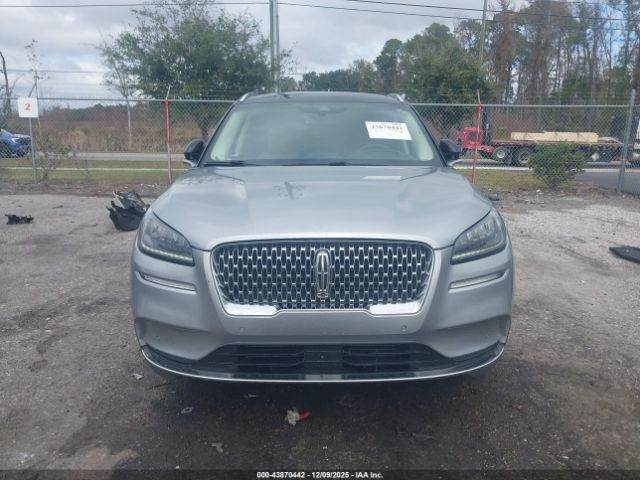 Lincoln Corsair Reserve Image 6